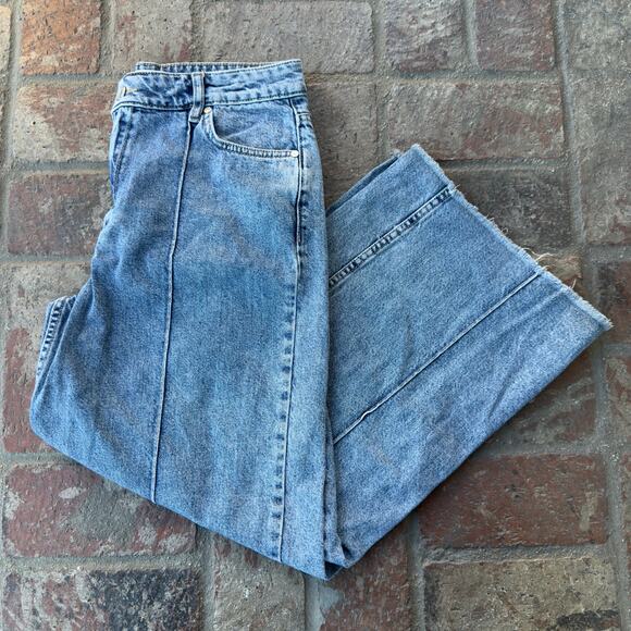 MNG Cropped Jeans Seam Front Wide Leg SIze 8 - Picture 1 of 6